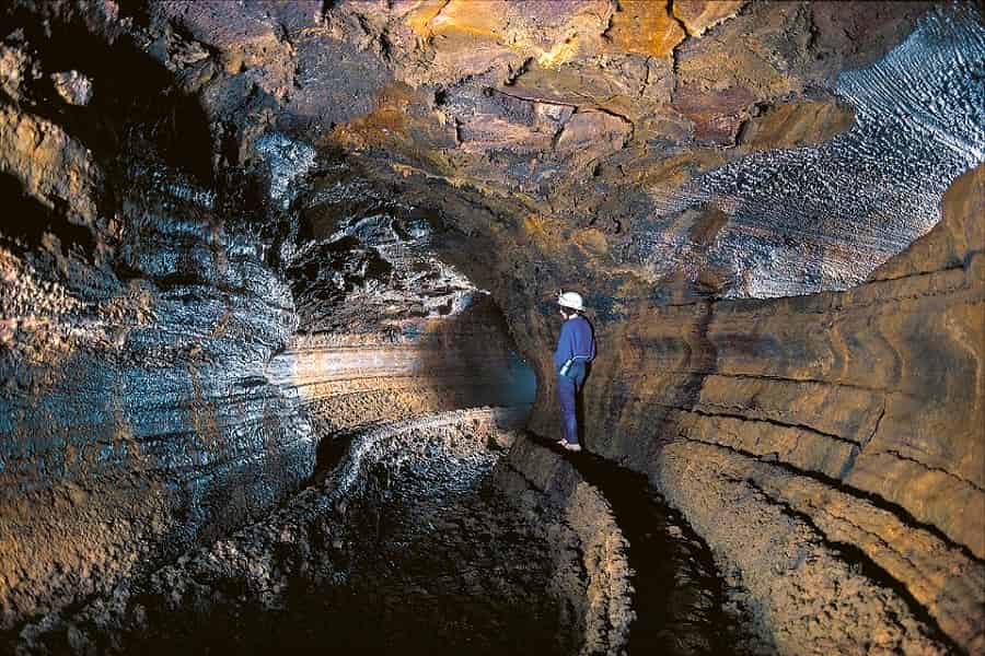 Cueva del Viento yra Icod de Los Vinos mieste ir yra vienas didžiausių lavos tunelių pasaulyje